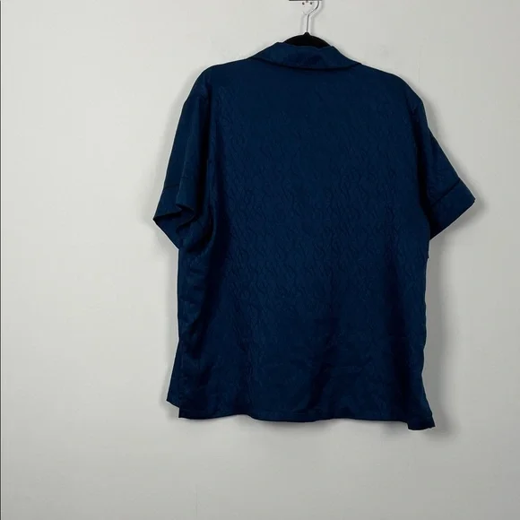 Victoria's Secret Satin 2 PC Short Pajama Set Women L Navy Blue Allover VS Logo - Picture 4 of 10